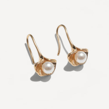 Ginkgo Leaves - Pearl Earring