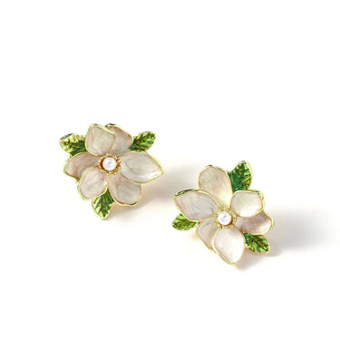Pearly Jasmine Earrings - Flower with Pearls