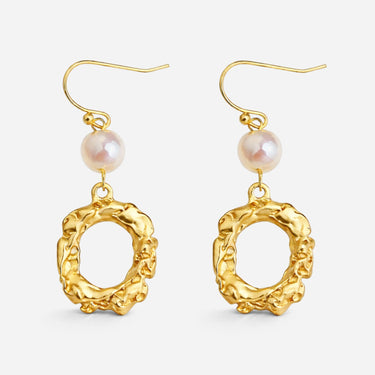 Victory - Pearl Earrings