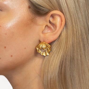 Nymph - Golden Shell Earrings