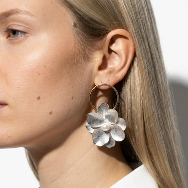 Aurelia - Silver Flower Earrings