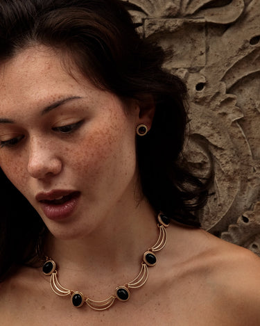 Viper's Veil image 2