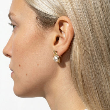 Cupid's Pearl - Golden Earrings